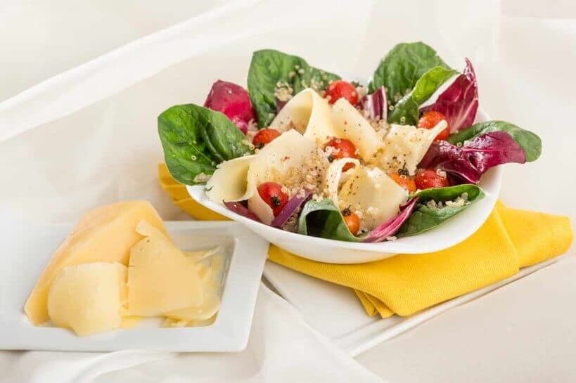 Ensalada de queso manchego y champiñones